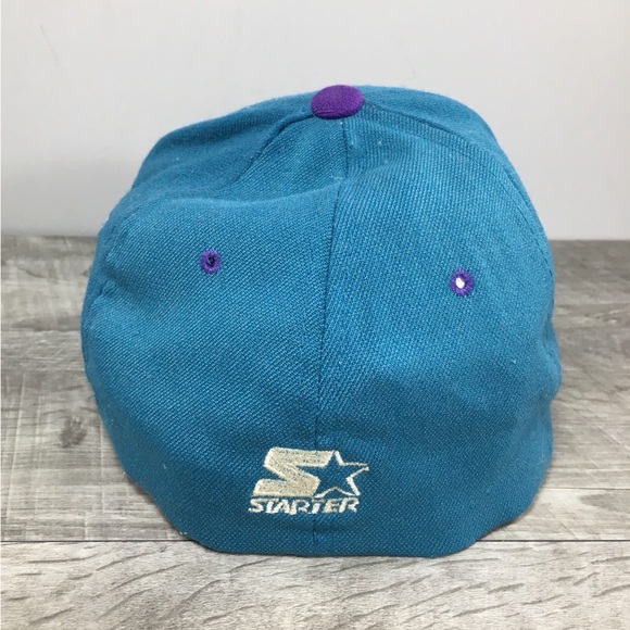 Vintage Charlotte Hornets Starter StarFit Hat Cap Fitted Size 6 5/8- 7 1/8 Teal